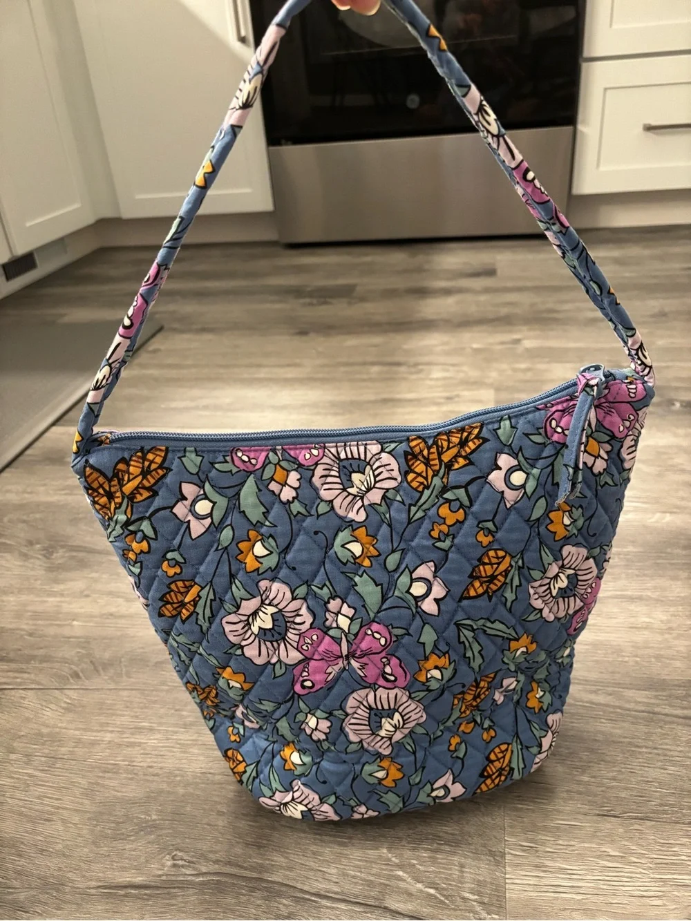 Vera bradley Quilted Floral Bucket Bag - Light Blue New
